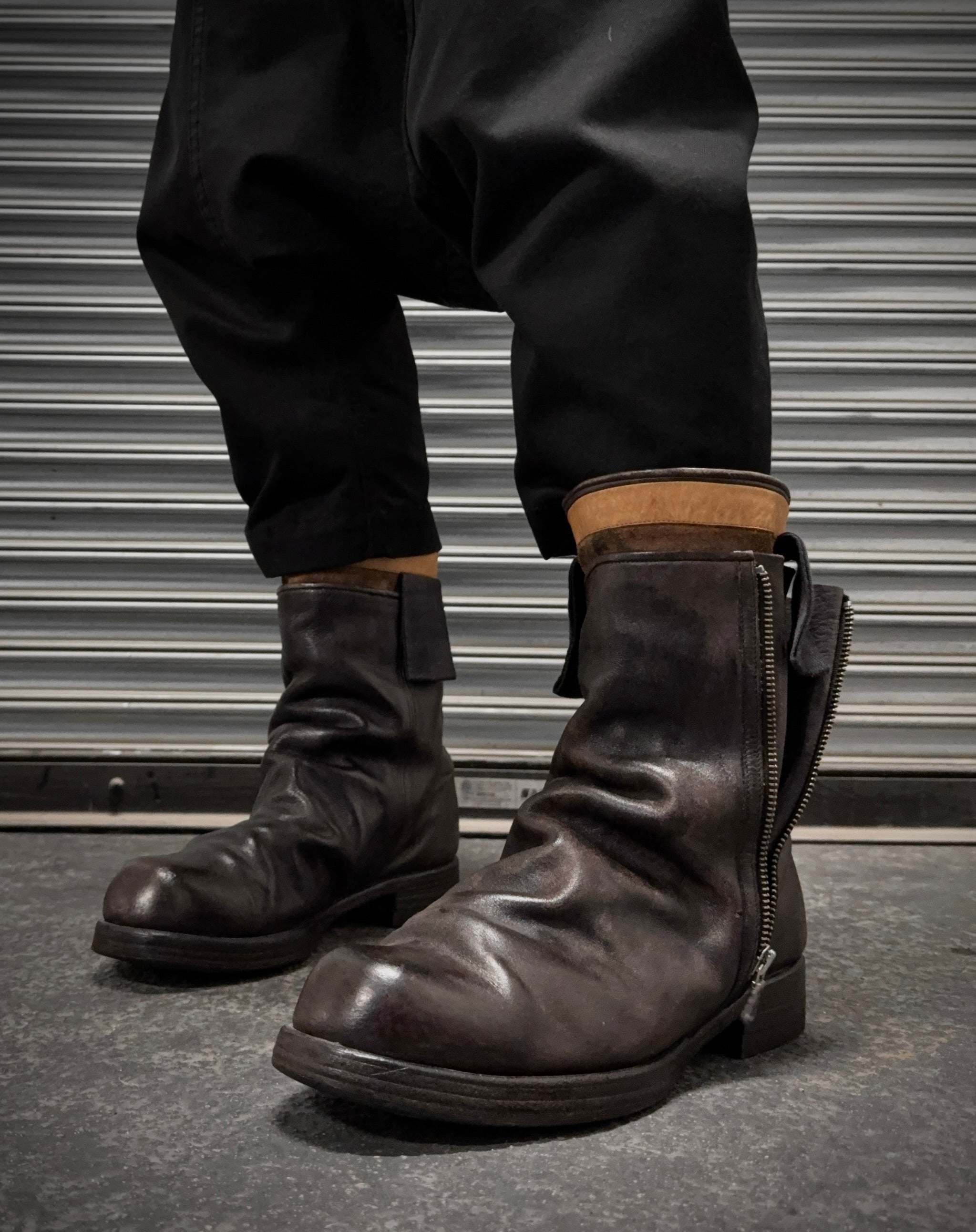 MiharaYasuhiro AW09 Brown Layered Leather Engineer Boots – DRIEW