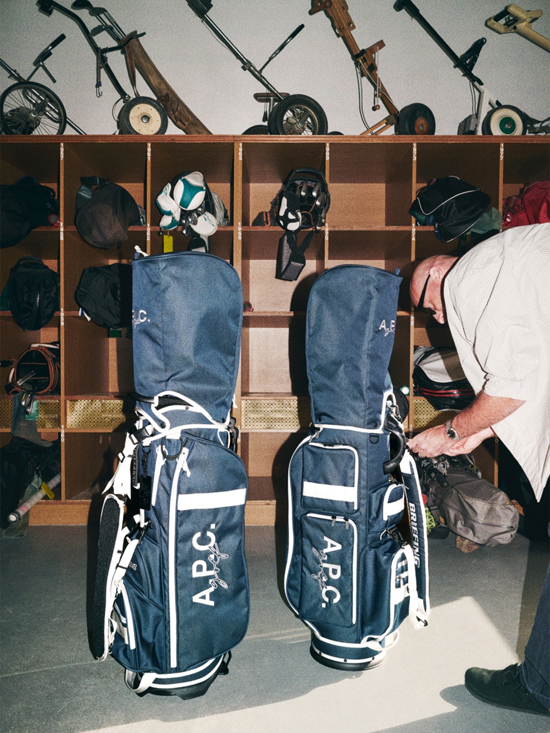 A.P.C. GOLF x BRIEFING GOLF ROUND2 の販売について | MAGAZINE