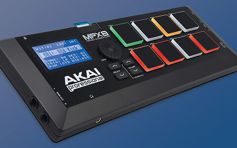 Akai MPX8