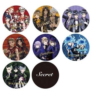 寮服姿で集合！スモール・プラネット「ディズニー ツイステッド