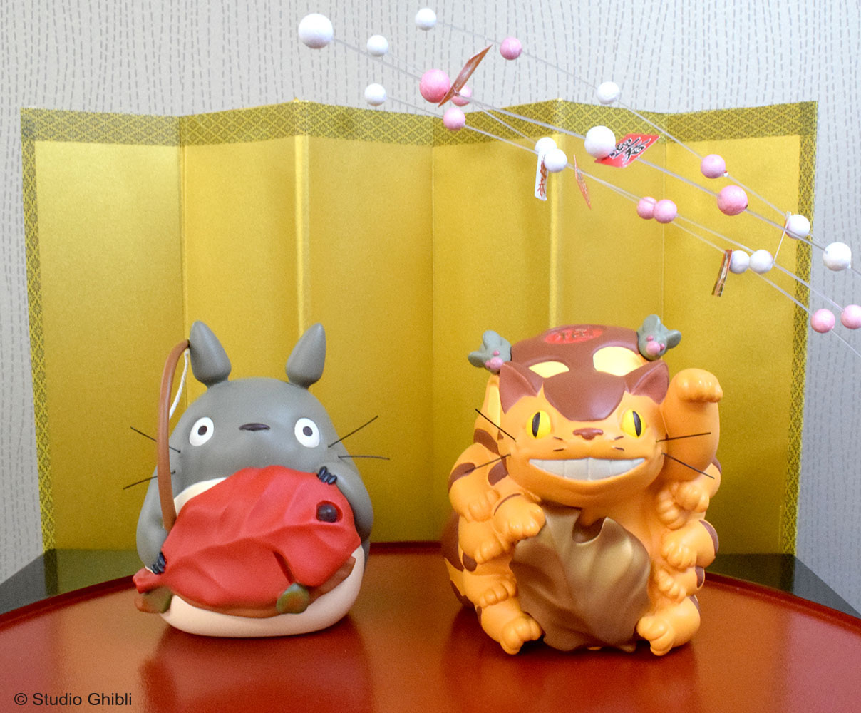 お正月にぴったりなトトロとネコバスグッズ！どんぐり共和国「となりの