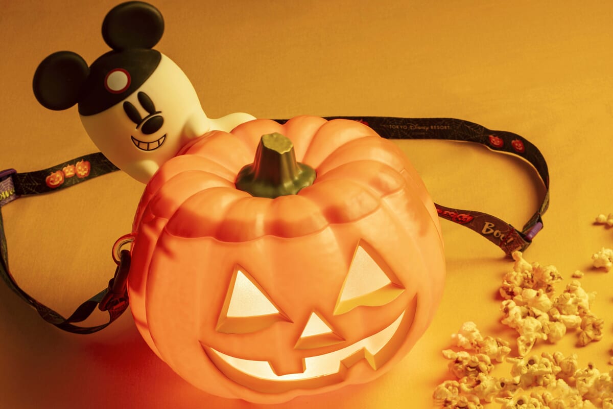 おばけが乗った光るカボチャ！東京ディズニーリゾート“ディズニー