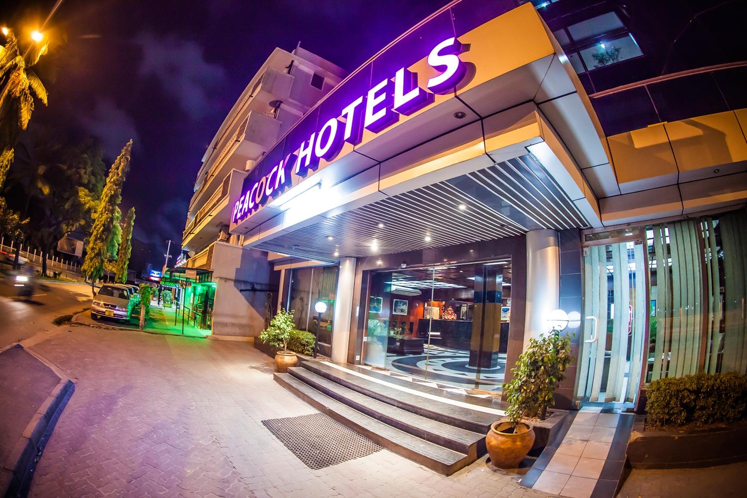 Peacock Hotel Bar and Lounge: Pictures & Reviews - Tripadvisor