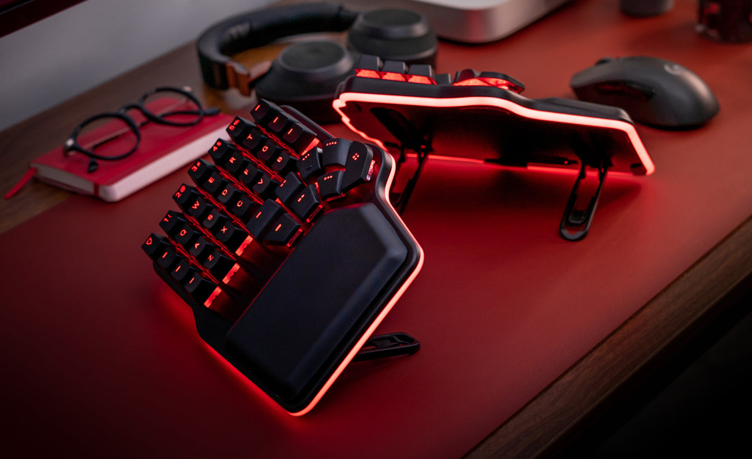 Dygma Defy wireless ergonomic keyboard