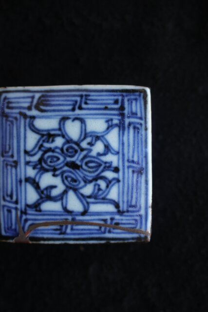 清朝期 新渡 染付 青花香合 P556｜骨董店 のびる 古美術 骨董 和風建具