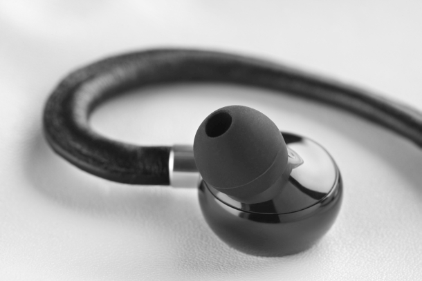 新製品発売】モダンと伝統の融合。ヨーロピアンサウンドイヤホン Aedle