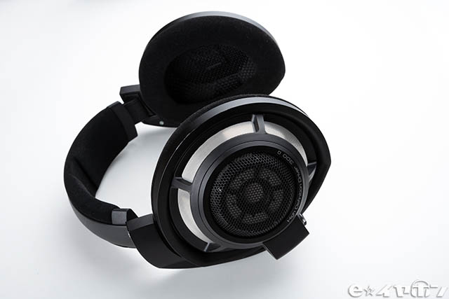 SENNHEISER HD 820 と HD 800S を徹底比較！【音質レビューも