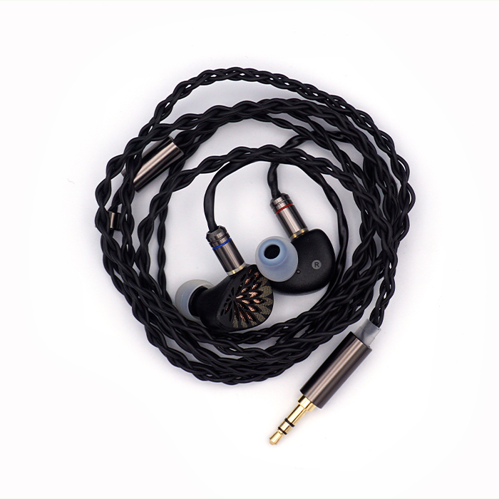 TANGZUより4.4mm、3.5mm、Type-C 3種類のモデル展開の有線イヤホン