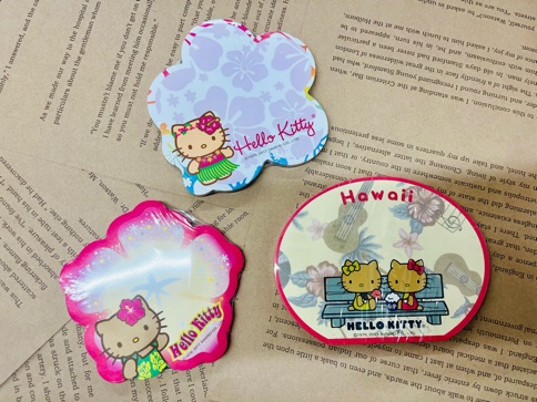 d*7様 日焼けキティ メモ ハワイ限定 ハローキティ d*7様 日焼けキティ