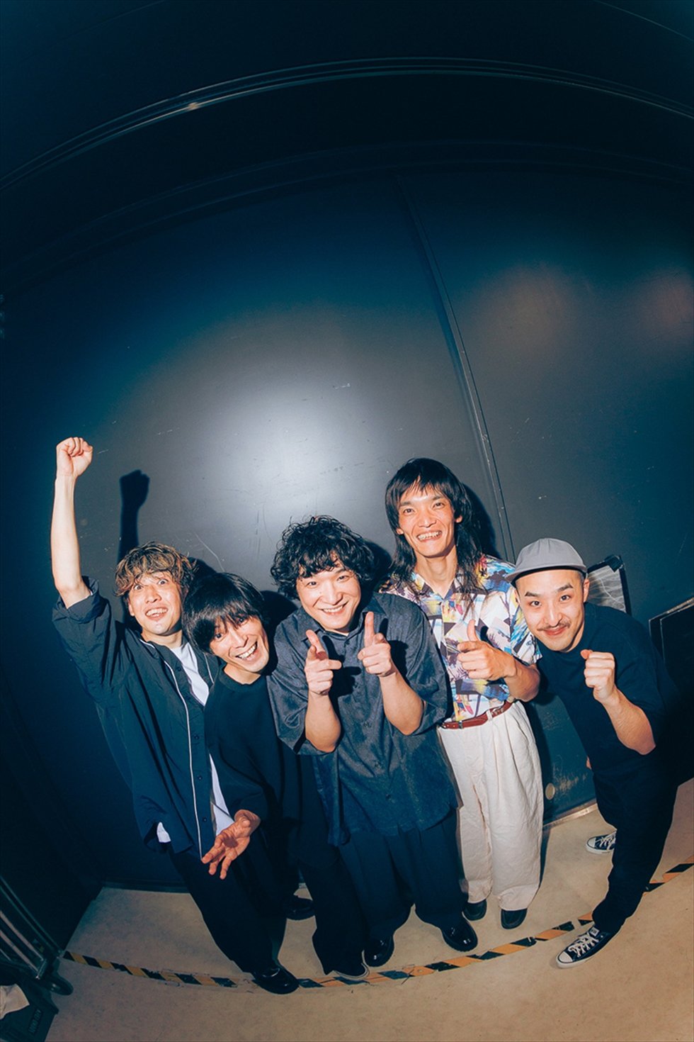 石崎ひゅーい、⾃⾝最⼤規模のホールワンマンで第 2 章スタート「ここ