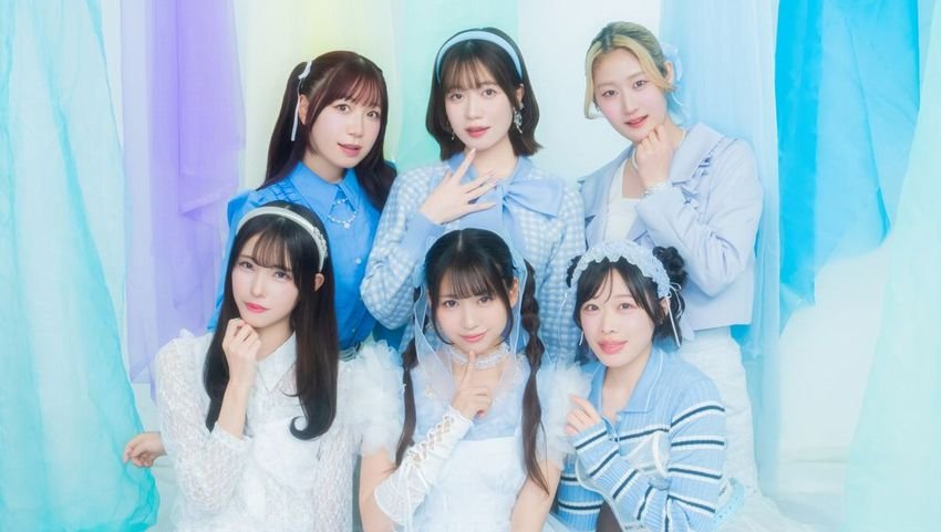 LE SSERAFIMのSAKURA、編み物プロジェクト『KKUROCHET Holiday Edition