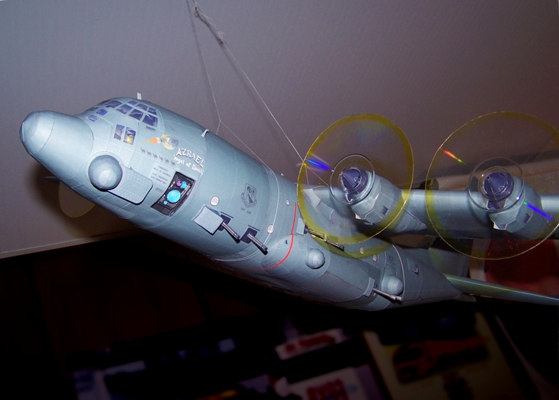 1/48 C-130 AC-130 Spectre Gunship Azrael AFRES Paper Model