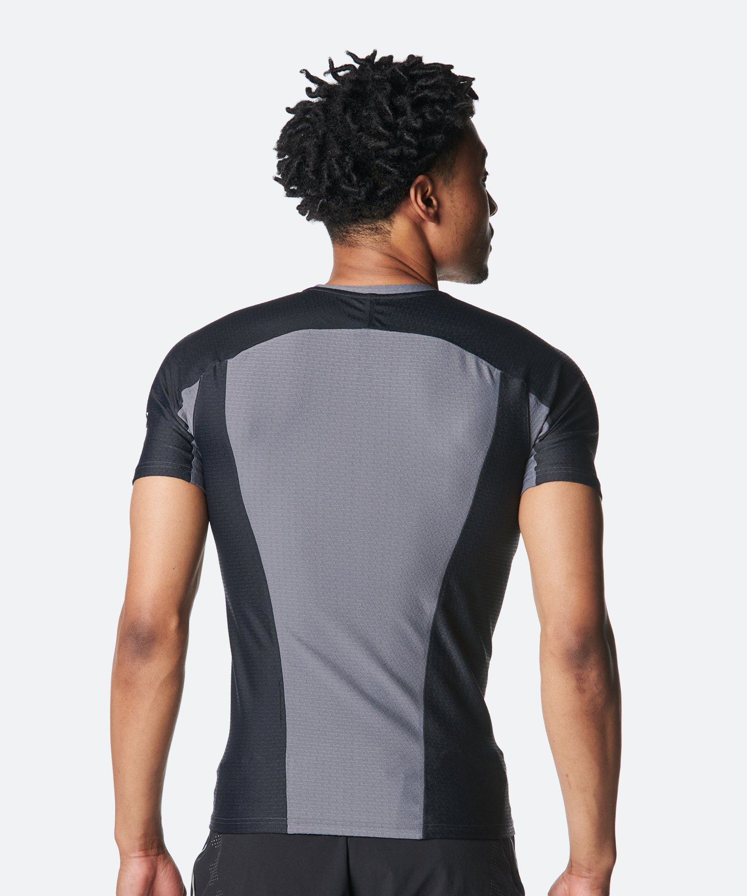 アンダーアーマー公式】 UAヘイロー ボンディッド オーゼティック