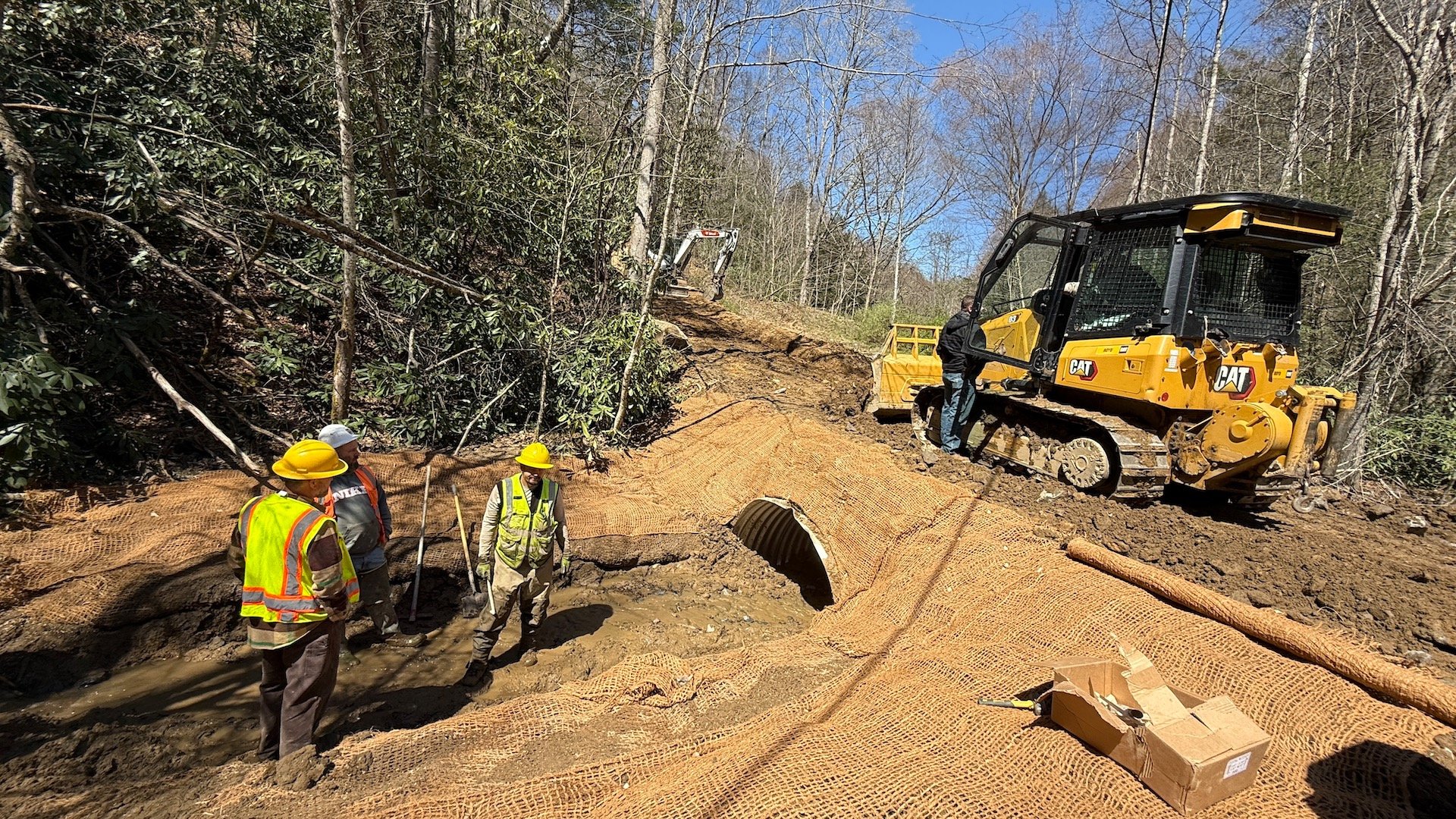 Tread Lightly! – Pinnacle Creek with USF&W – East Coast Overland
