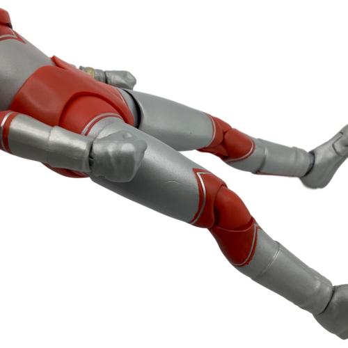 BANDAI (バンダイ) ウルトラマン S.H.Figuarts ウルトラマンジャック