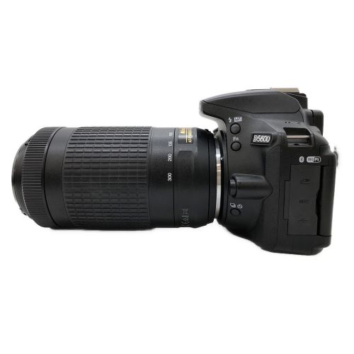 Nikon 一眼レフカメラ レンズ18-55ズーム時ガサつき有 D5600 2478万