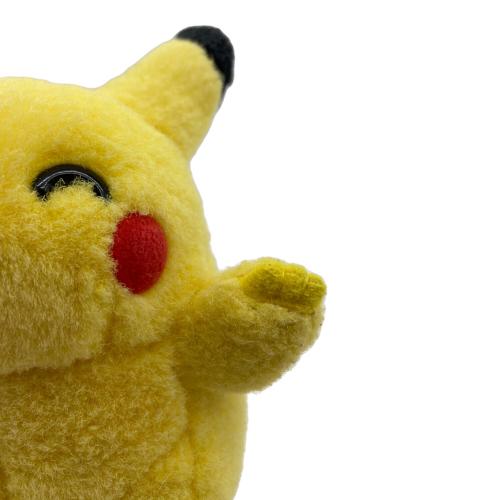 TOMY (トミー) ヌイグルミ お腹押すと鳴ります タグ穴有 ピカチュウ