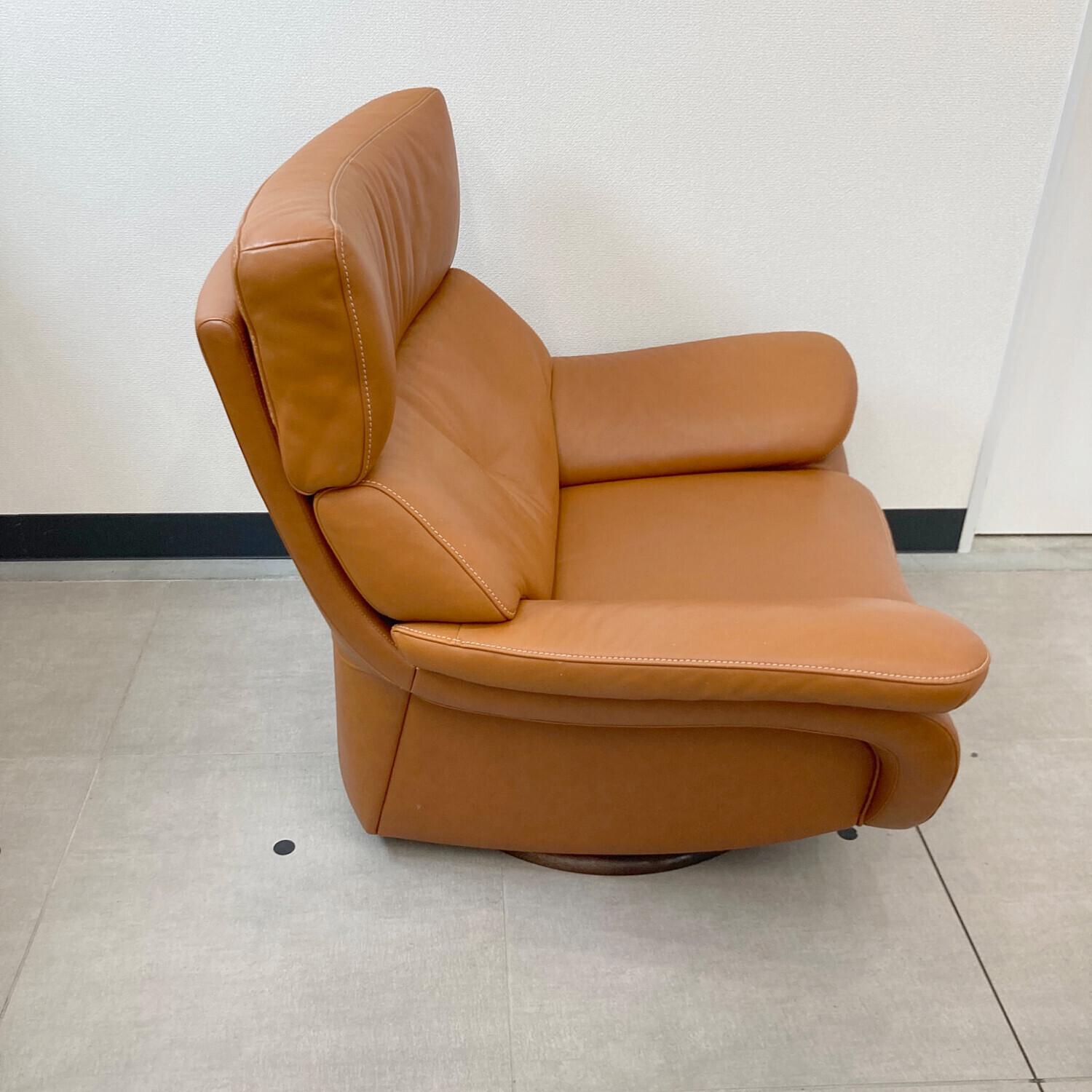 karimoku (カリモク) 1人掛けソファー ブラウン 253 オットマン付