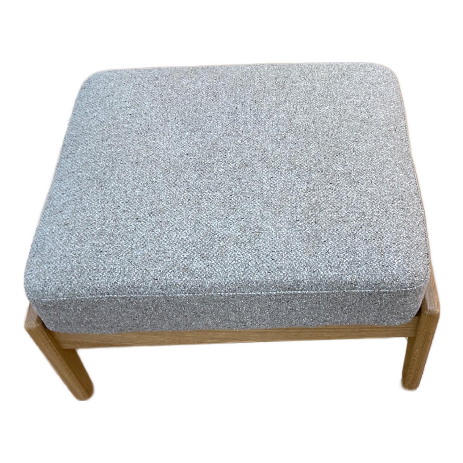 UNICO (ウニコ) オットマン付き3人掛けソファー VISKA グレー