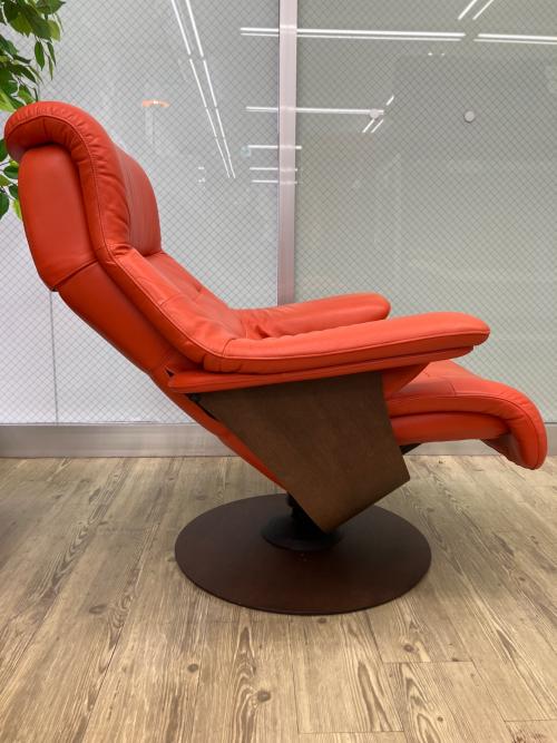 karimoku (カリモク) リクライニングチェアー オレンジ RU72 the first