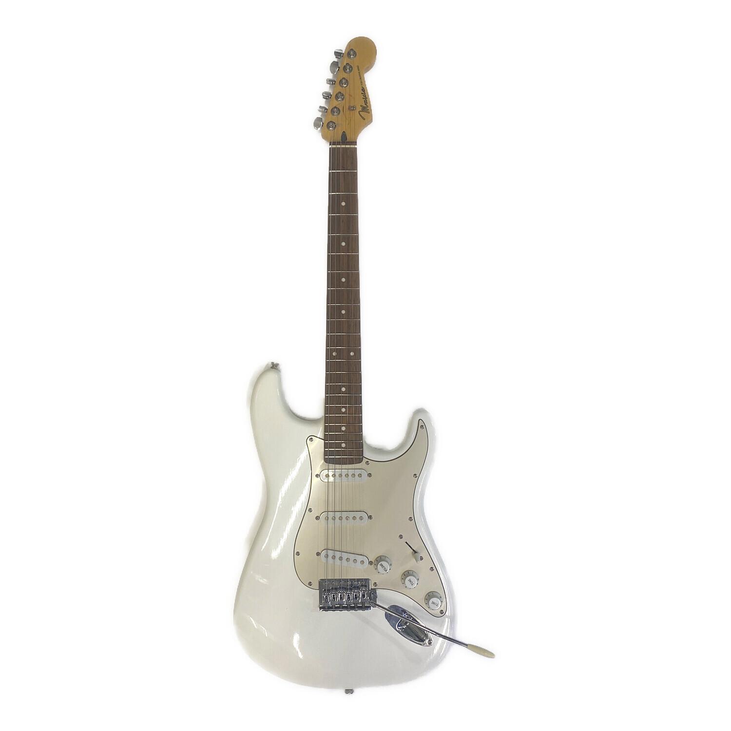 シルバーラメ Mavis ストラトキャスタータイプ 弦高調整済み です