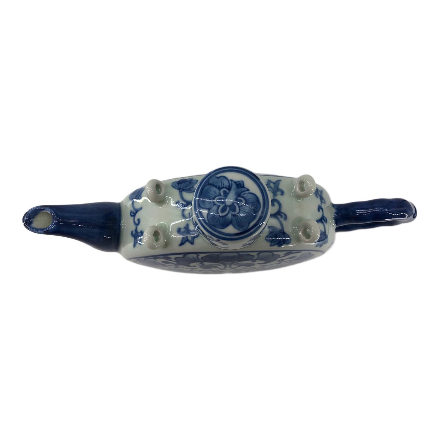 置物・中国陶器(酒器・扁壷) □染付・青花 本体のみ(蓋ぐい付