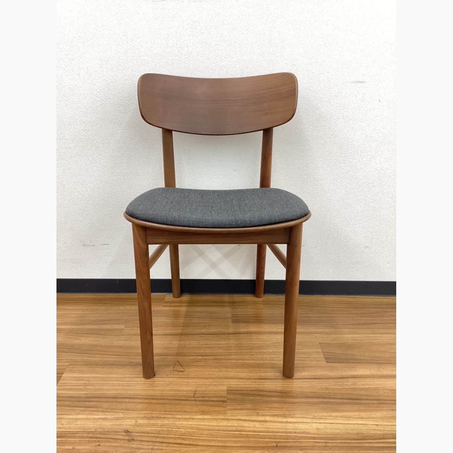 無印良品 (ムジルシリョウヒン) ダイニングチェア ウォールナット