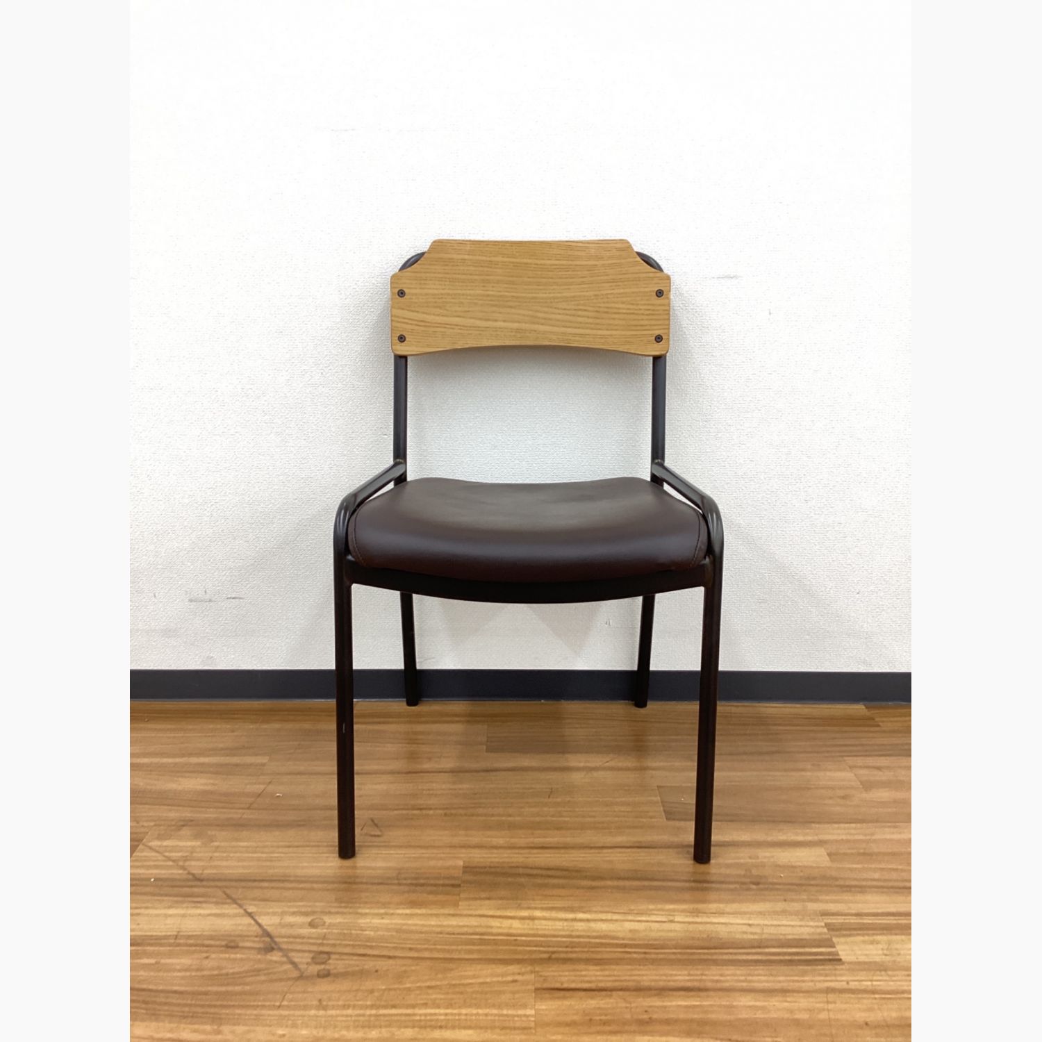 unico/ウニコ HOXTON/ホクストン アームダイニングチェア ブラウンc