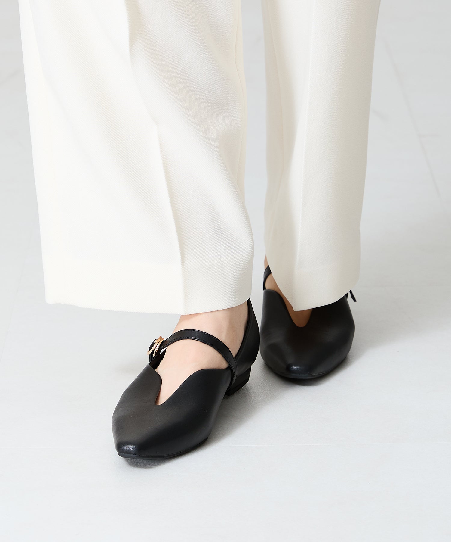 WEB限定】ベルトデザインフラットパンプス/45302 – ORIENTALTRAFFIC