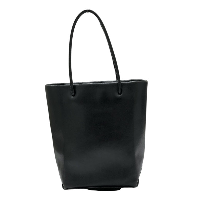 シャネル CHANEL エッセンシャルトートスモール A46880 ブラック