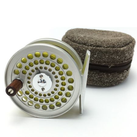 ufmウエダ CANTATA カンタータ 2150 フライリール - 中古 - なんでも