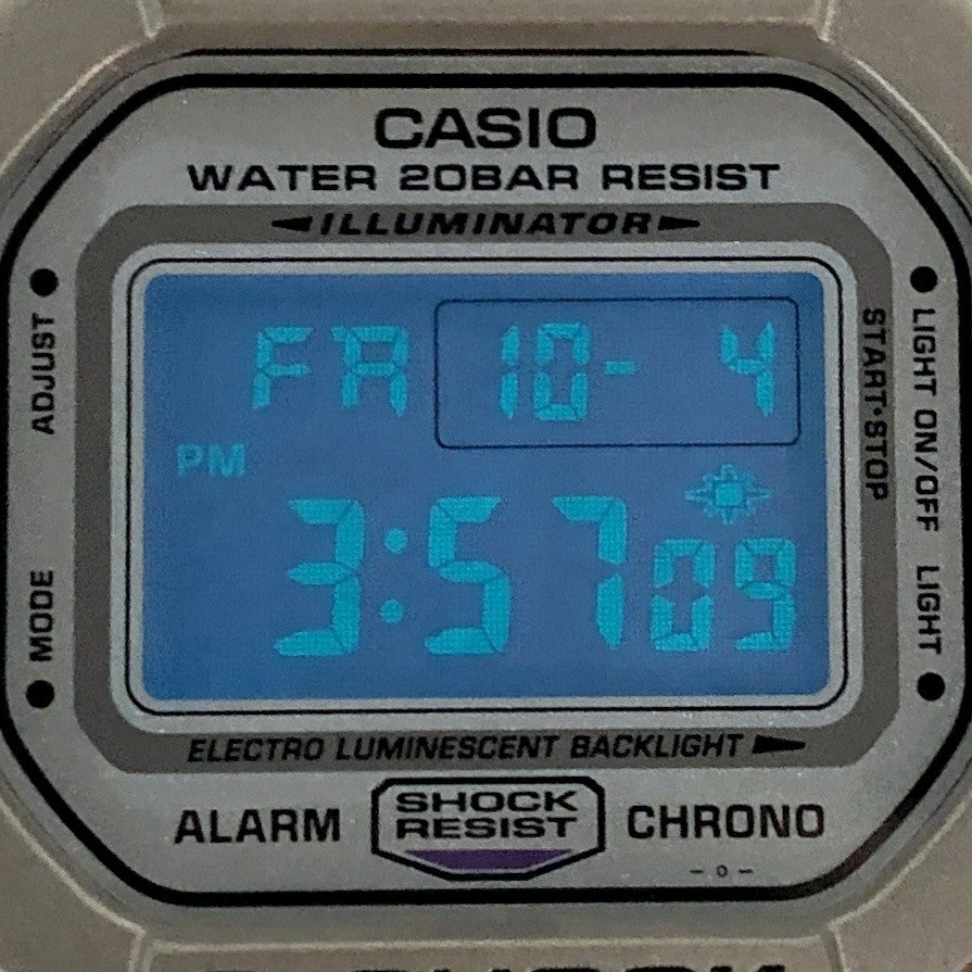 DW-5600CG-8Z スコーピオン(サソリ) シルバーゴールドメタリック – G