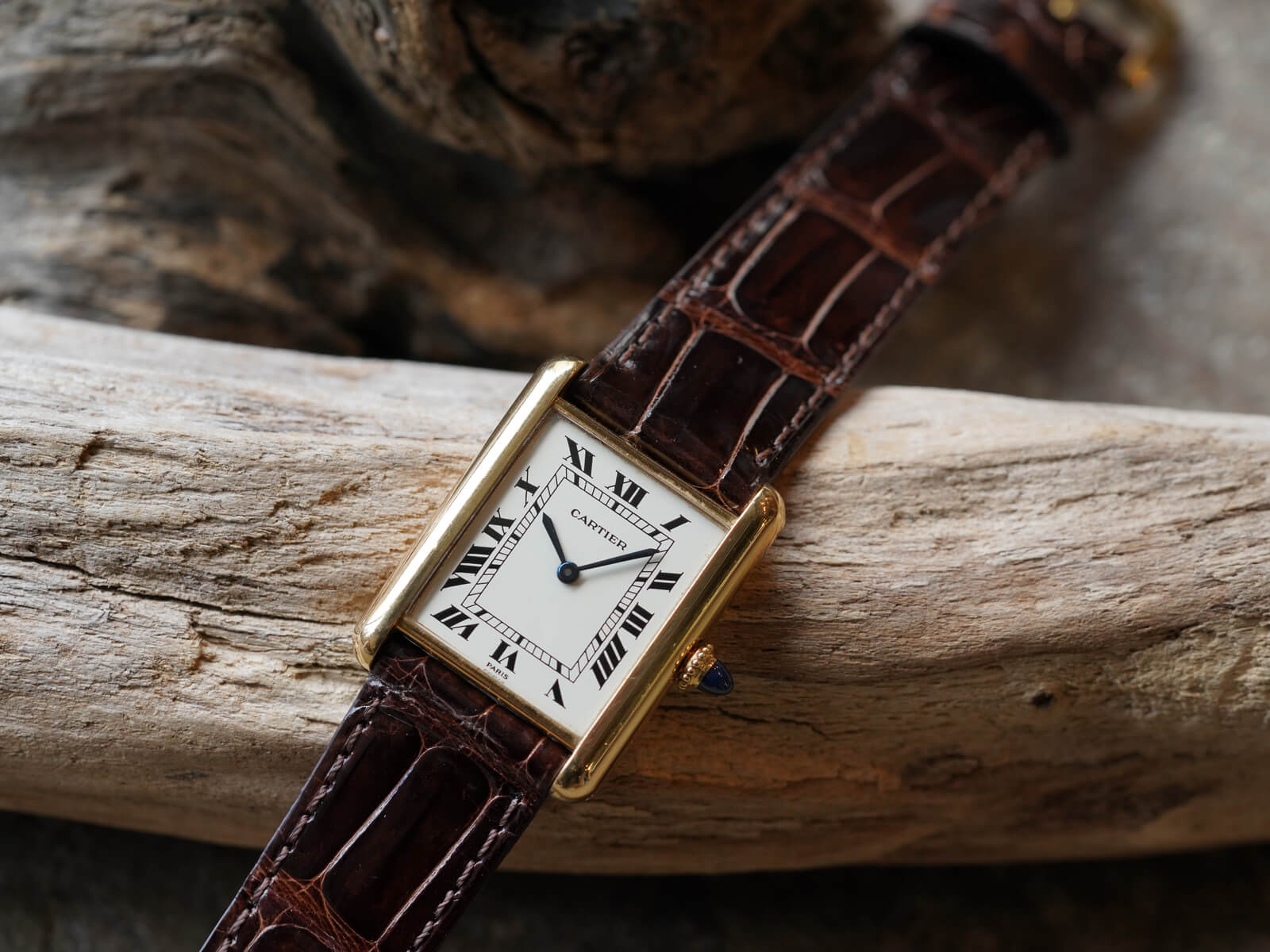 カルティエ/タンクルイカルティエLM/PARISホワイトローマンダイヤル