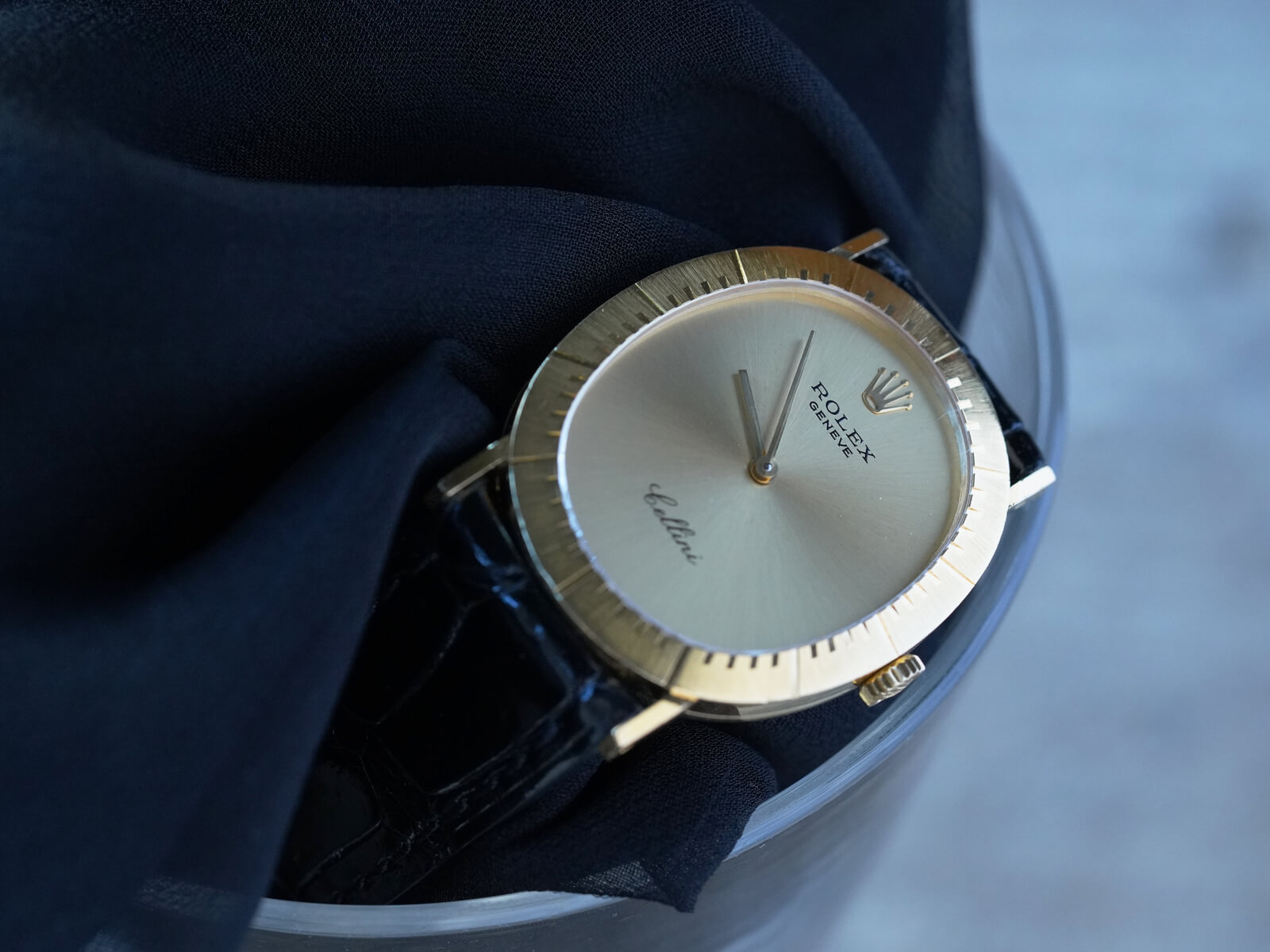 ロレックス/チェリーニ/オーバルケース/ゴールドダイヤル/Rolex