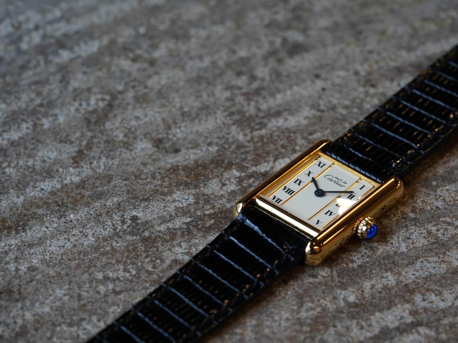 マスト ドゥ カルティエ/マストタンクSM/縦ローマンダイヤル