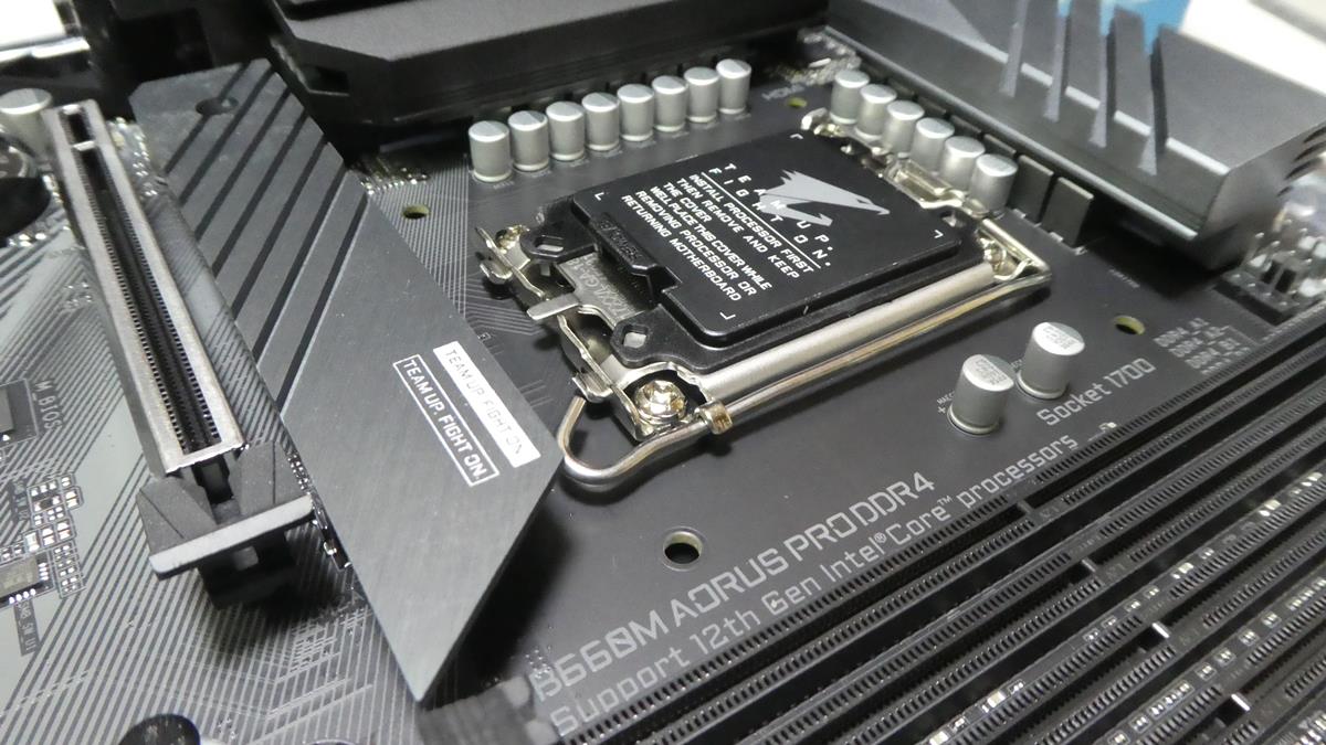 リビングPC 2nd-Season #2 CPU・メモリ・SSDの取付 Intel Core i3