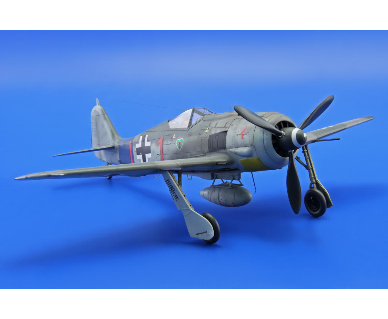 Fw 190A JG-54 Grünherz DUAL COMBO 1/48 - エデュアルドeショップ
