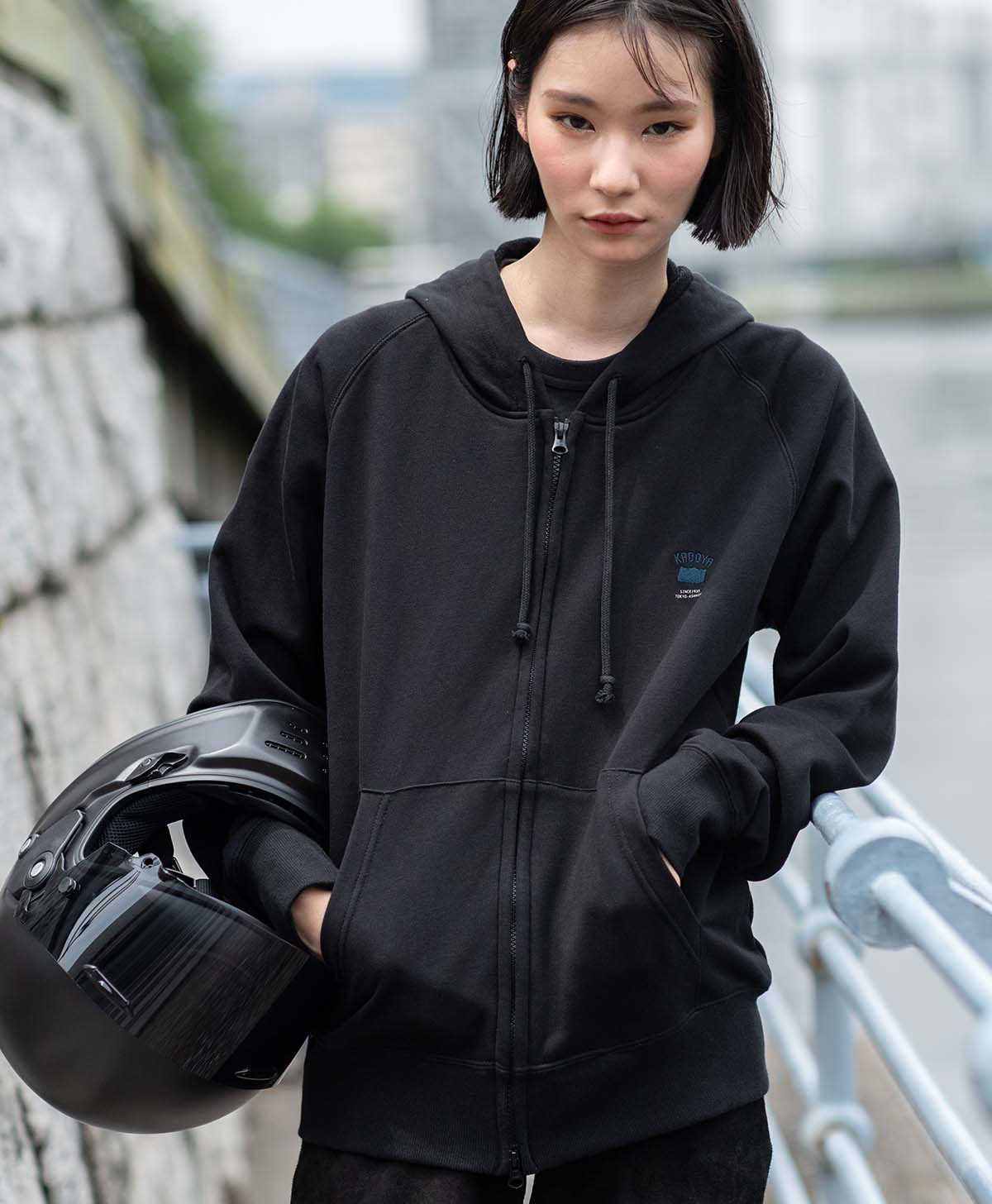 KADOYA ZIP PARKA / ブラック