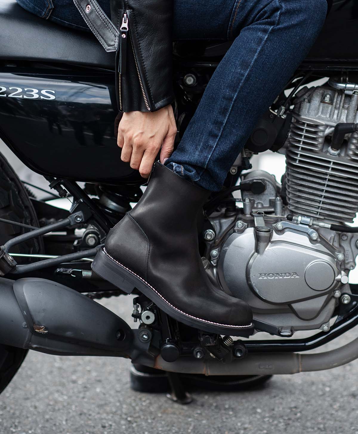 革靴 バックジップ ブーツ｜カドヤ公式シオンラインョップ｜elefantas