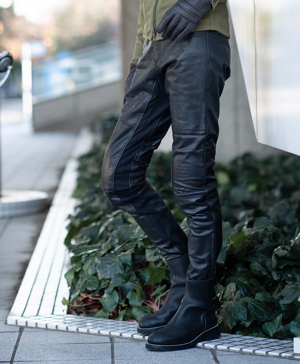 Leather Pants Tapered Leather Pants | Kadoya Official Online Shop