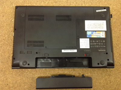 Lenovo B590 液晶修理・分解方法