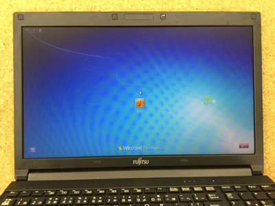 富士通 LIFEBOOK A574/H 液晶修理・分解方法