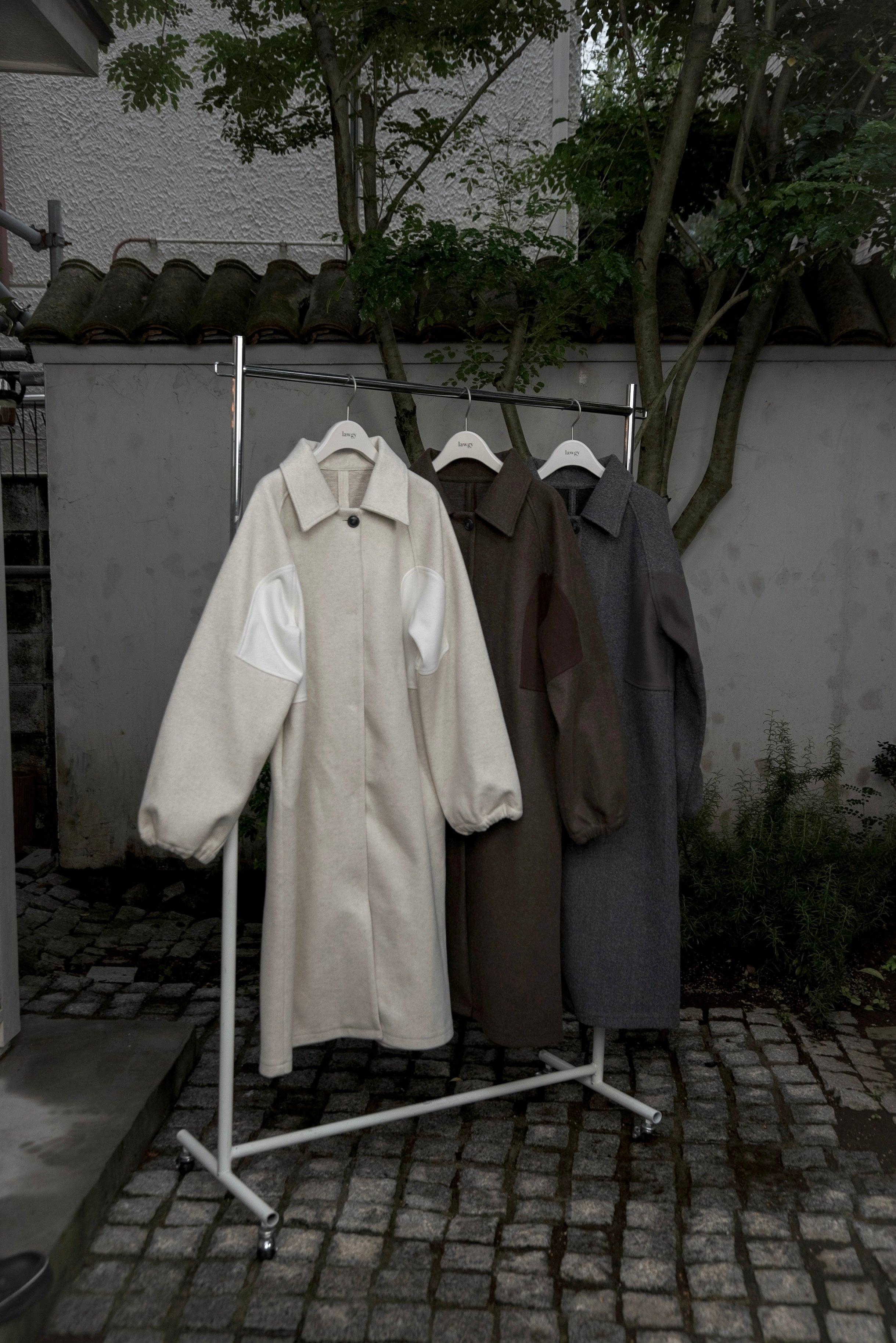 side different material coat – eim online（エイム オンライン）