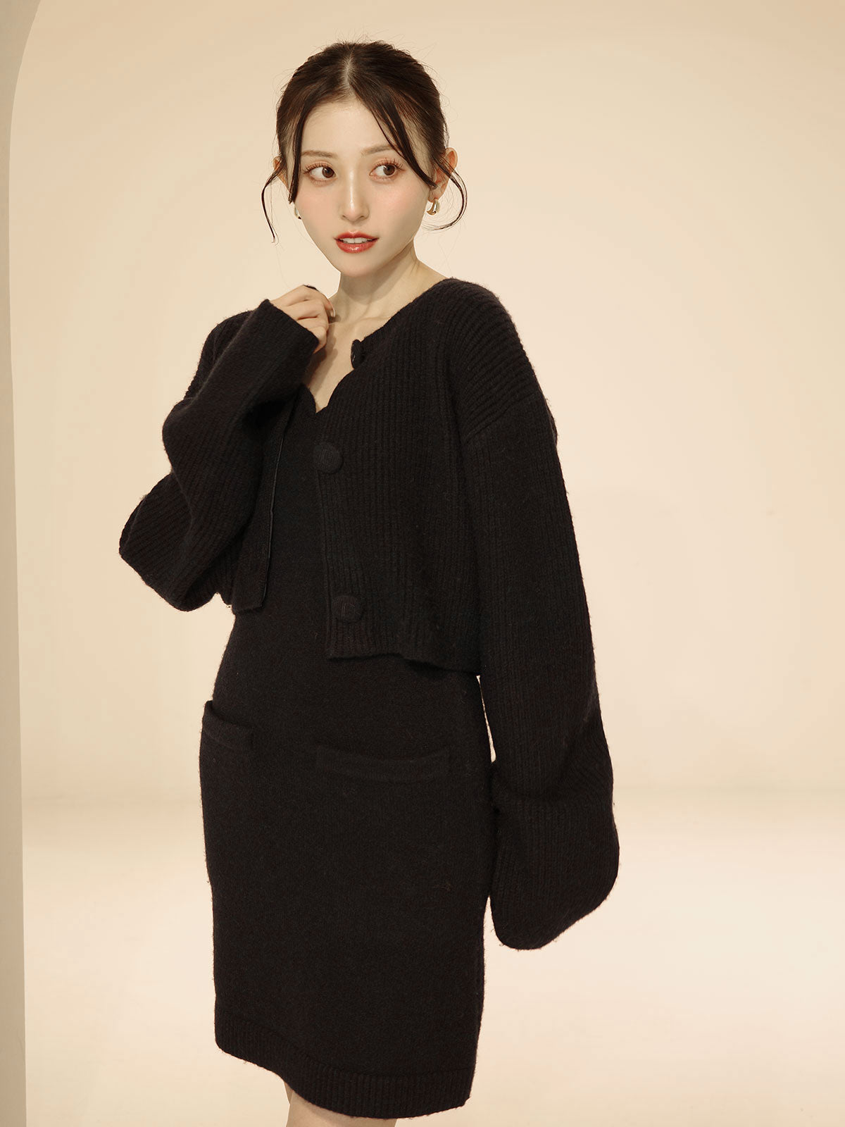 ロゴボタンニットセットワンピース