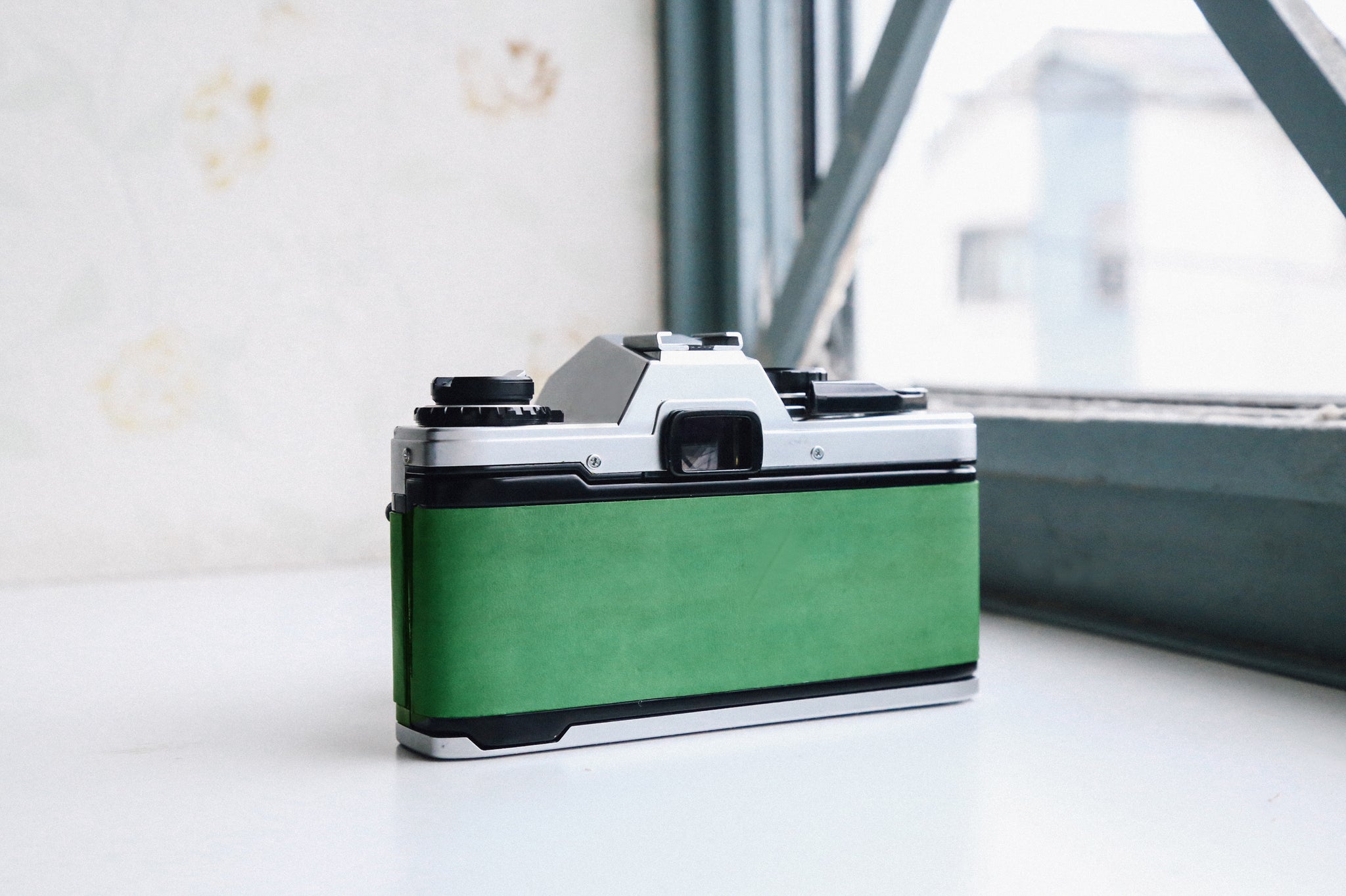 OLYMPUS OM-10 緑の時間🦉📗【完動品】初めての一眼レフにもおすすめ