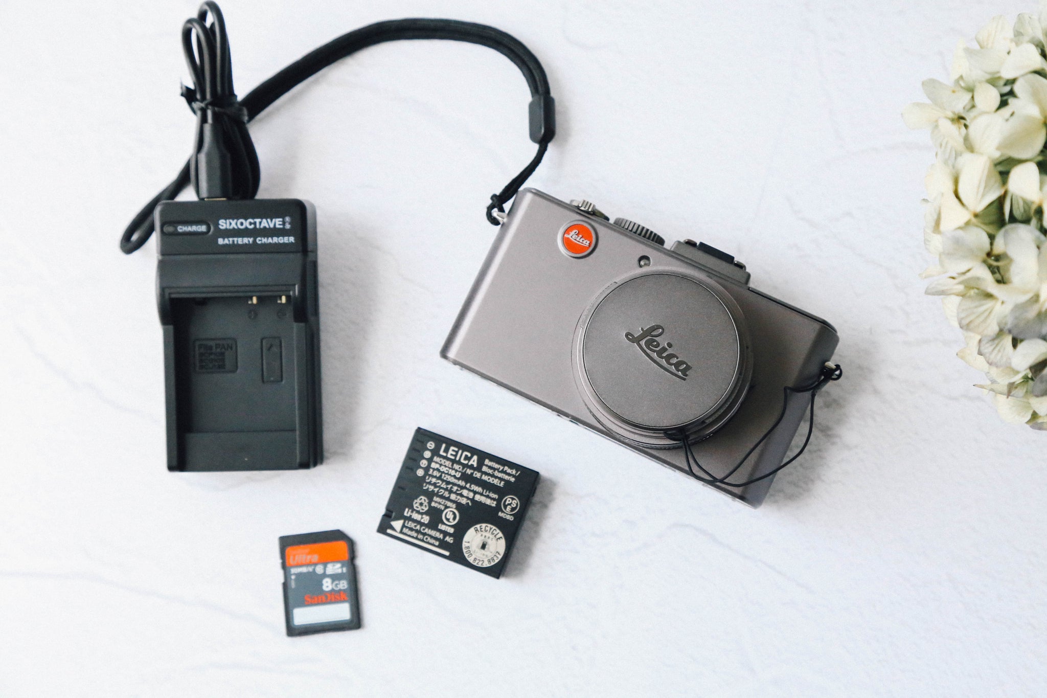 Leica D-LUX5 チタンカラー【完動品】▪️オールドコンデジ