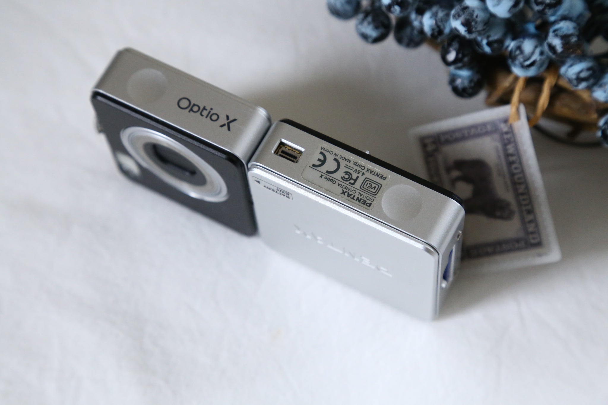 希少❗️PENTAX OPTIO X 📷❗️画面が動く！近未来的なデザイン✨極上