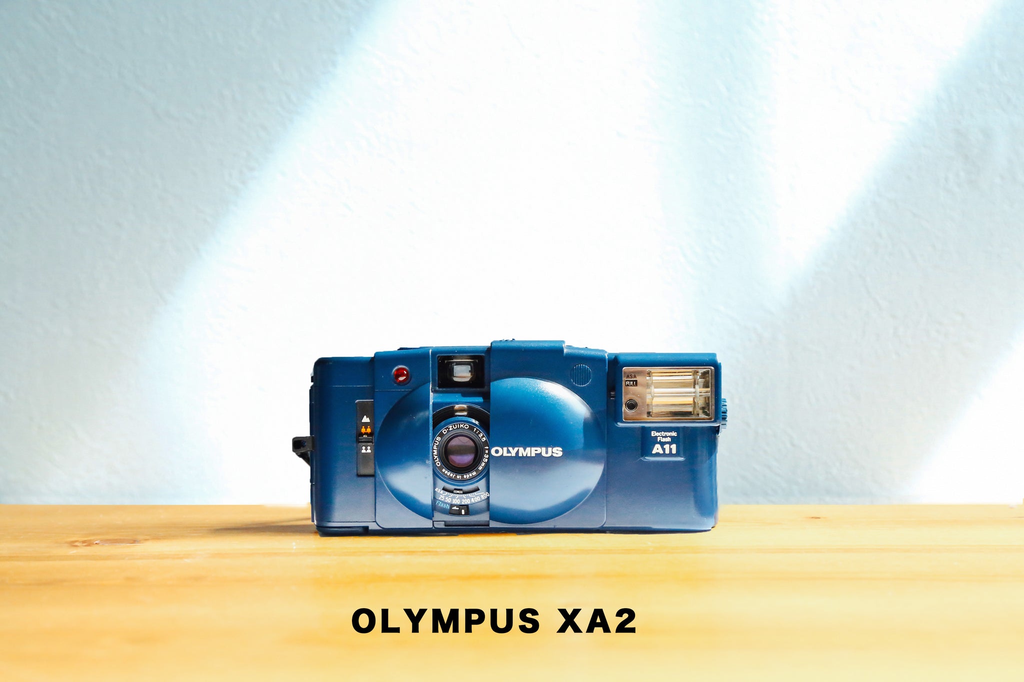 OLYMPUS XA2 BLUE [In working order] – Ein Camera