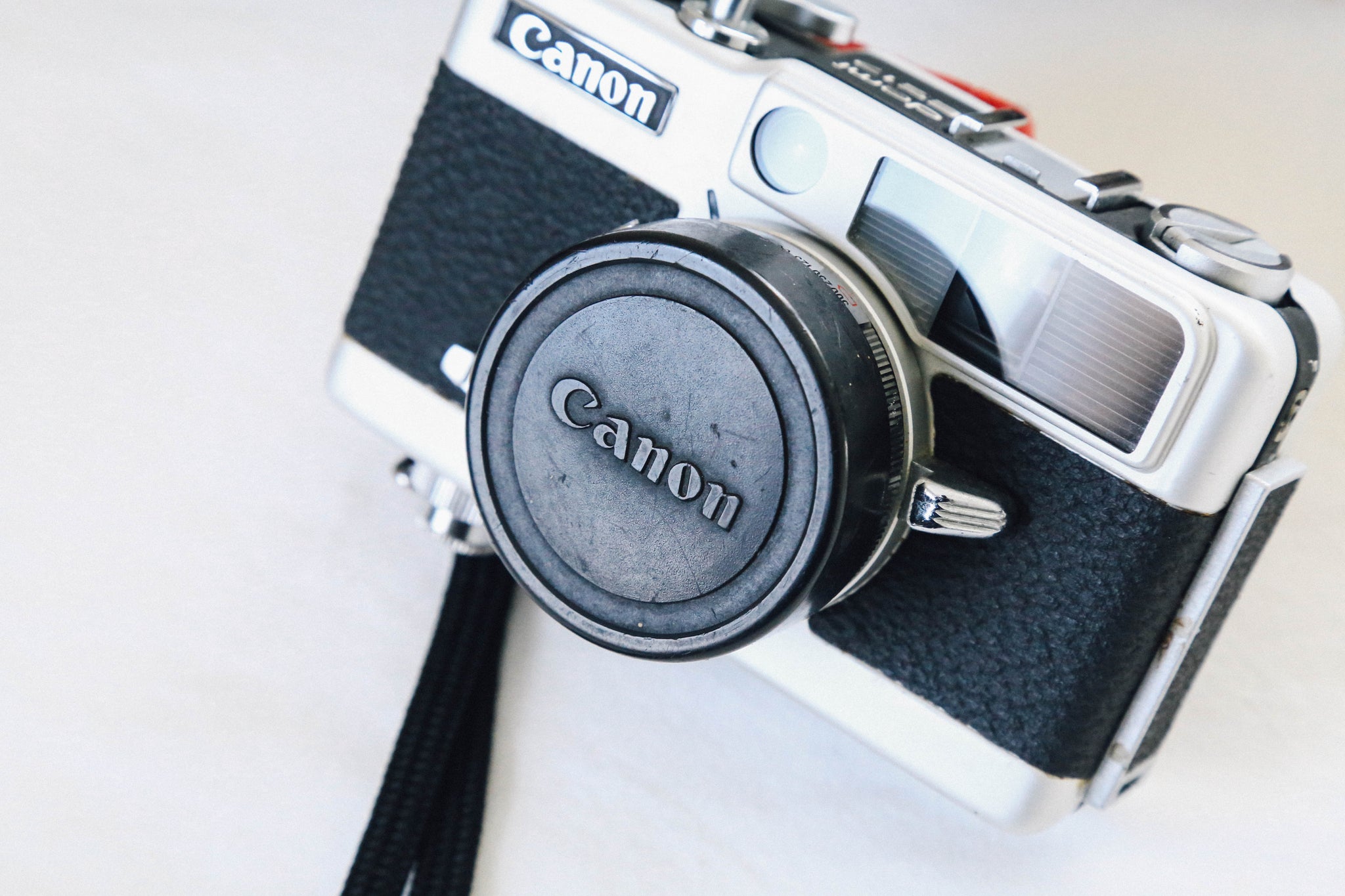 小さくて本格派｜Canon Demi EE17 ハーフサイズの銘機【完動・作例つき