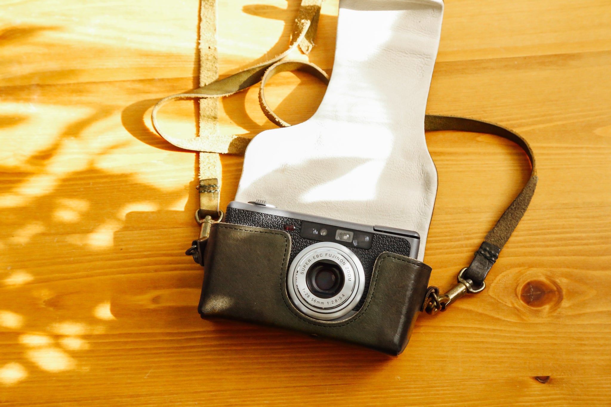 さめだ NATURA CLASSICA （自動巻き戻しに動作不良あり） フィルム